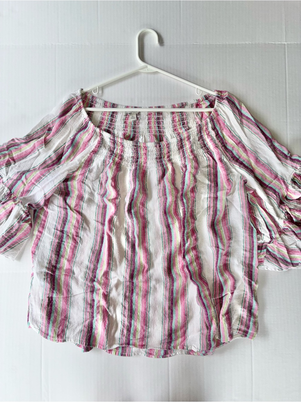 Cato Women’s 3/4 Bell Ruffle Sleeve Blouse Size XL Striped, Linen & Rayon